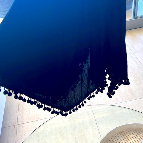 Stunning black versatile summer dress with pompom detail at bottom - Picture 2 of 3